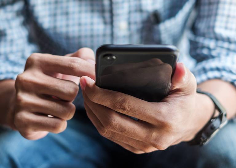 5 phone features that help you run your business from home
