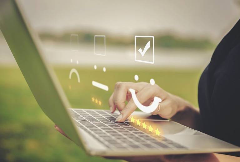 4 steps to finding more potential clients on LinkedIn