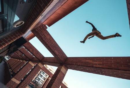 4 key questions to ask yourself before starting or buying your own business