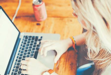 22 email marketing tips for a buzzing list