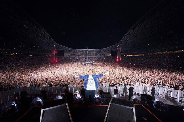 The ultimate soloist? What we can learn from Ed Sheeran Inc.