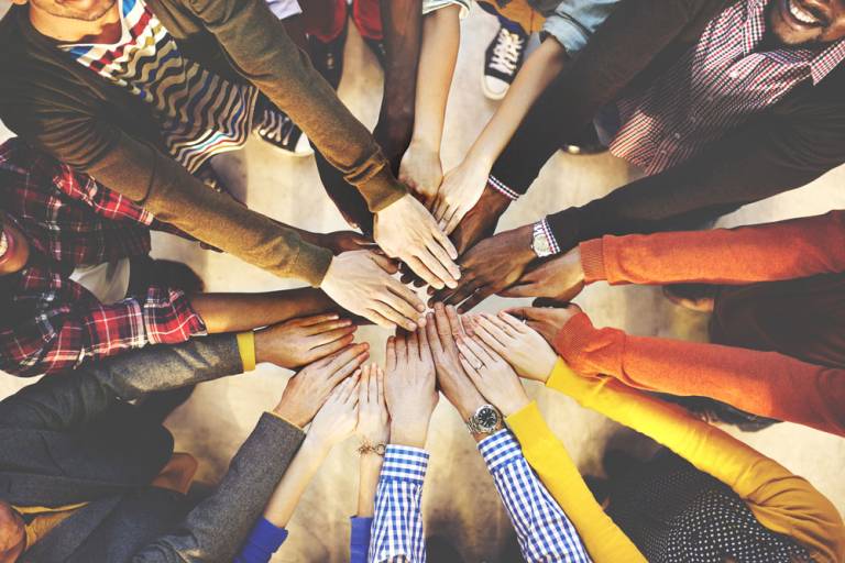 5 ways to build a strong team (even when there's no one on the payroll)