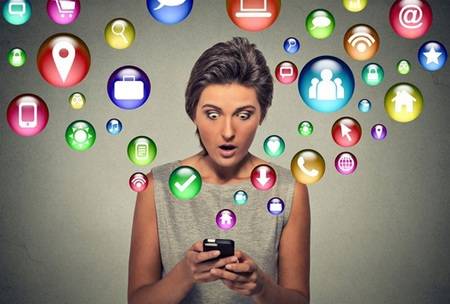 2 simple strategies for overcoming online overwhelm