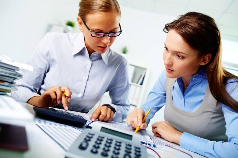 Managing customer relationships