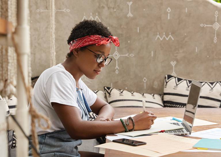 Don’t do everything yourself – outsource to a freelancer instead