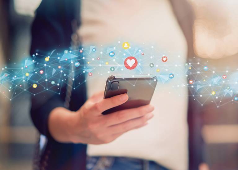 Join the party! 5 social media trends you’d be wise to embrace in 2022