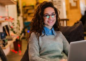 5 clever ways to increase your business presence and stand out from competitors