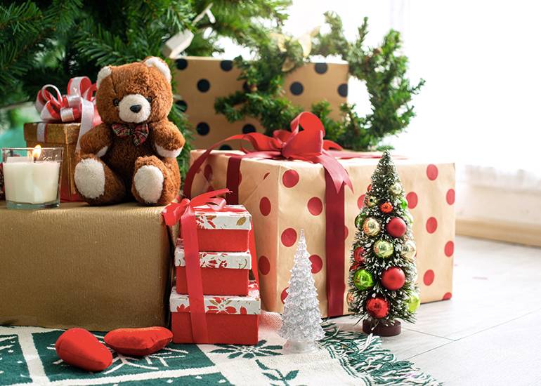 A whole-hearted guide to Christmas gift giving
