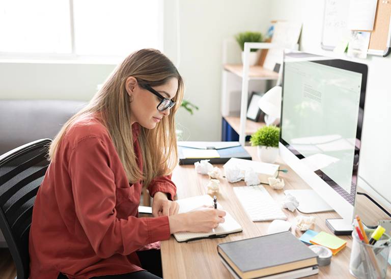 Why hiring a freelance content writer is a smart financial decision