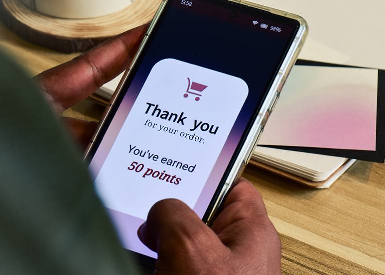 Aussies buy into rewards and spend up big in the process